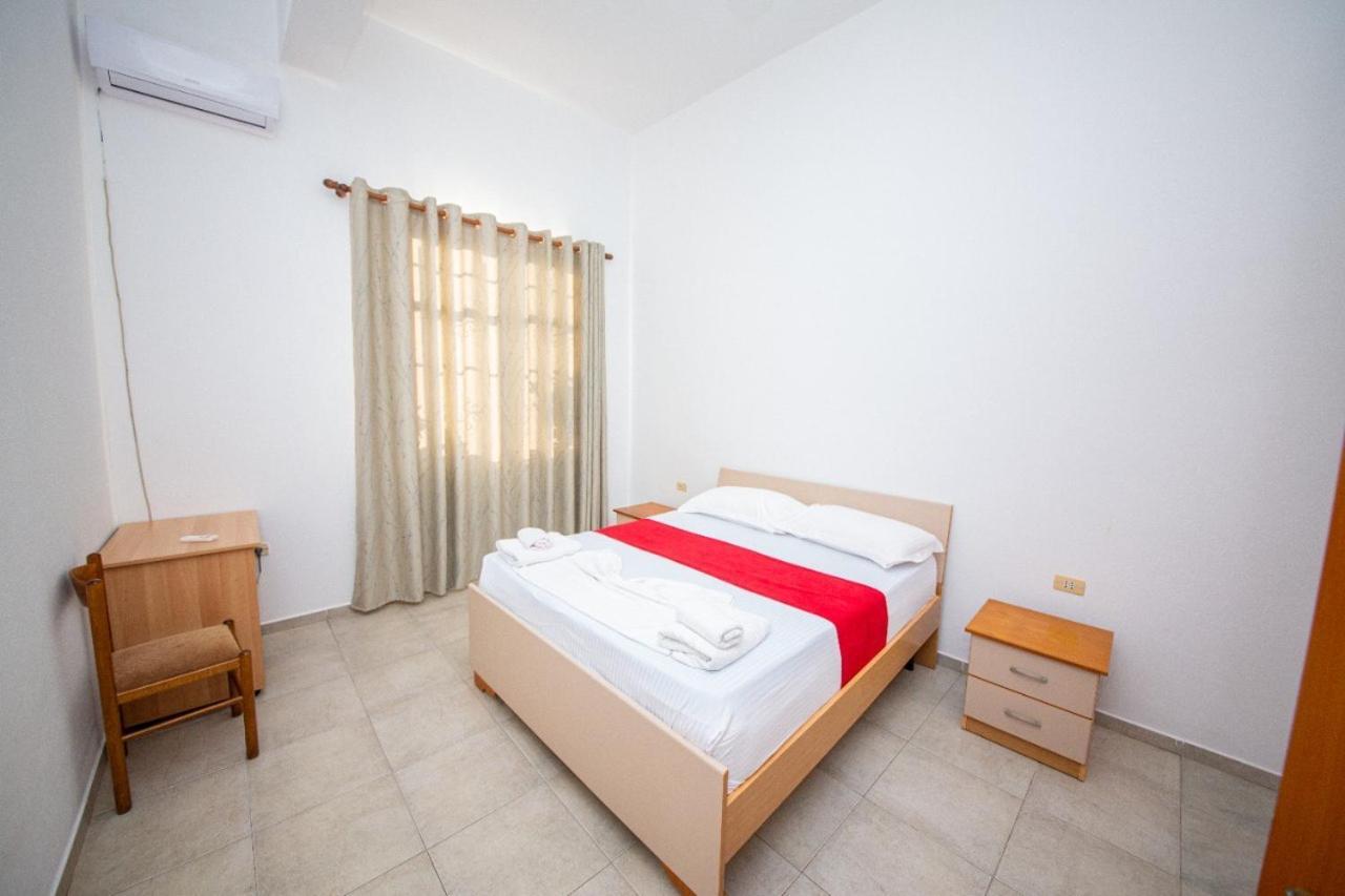 Qendra Hotel 3*